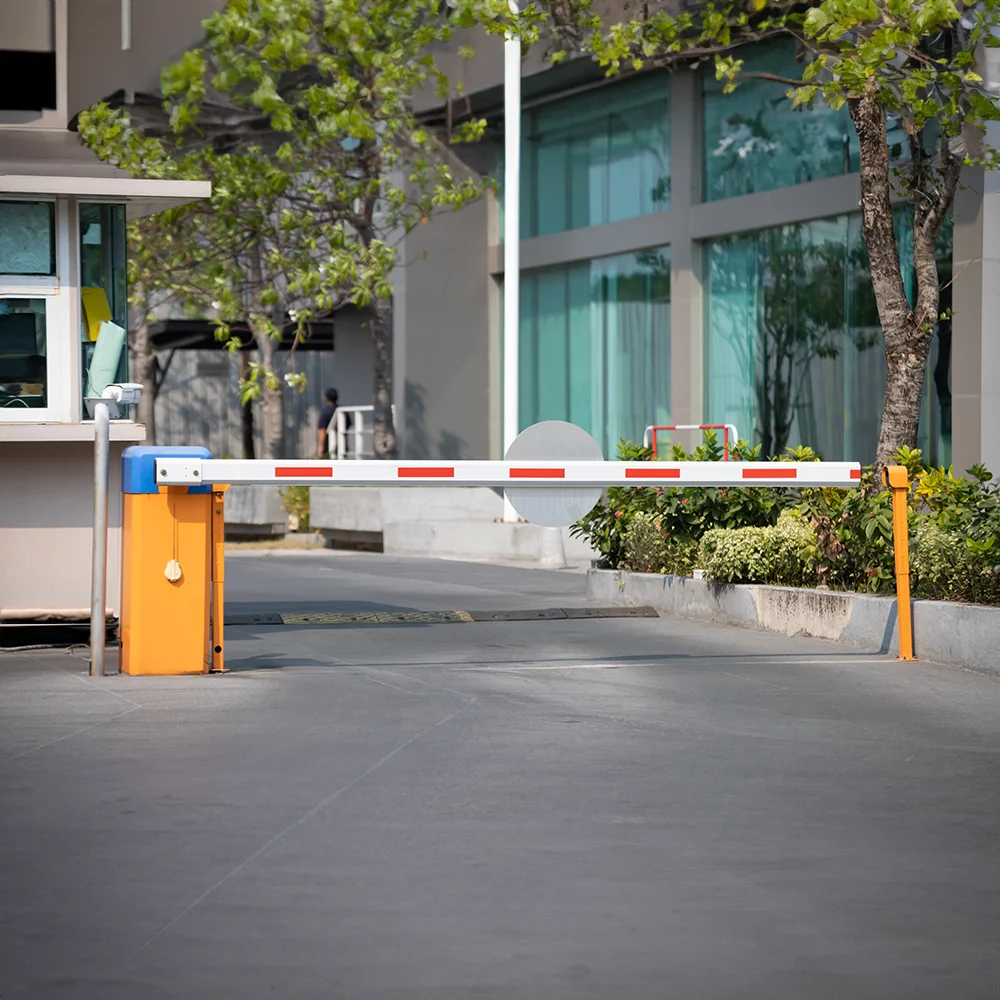 insyte-security-service-gates-barrier