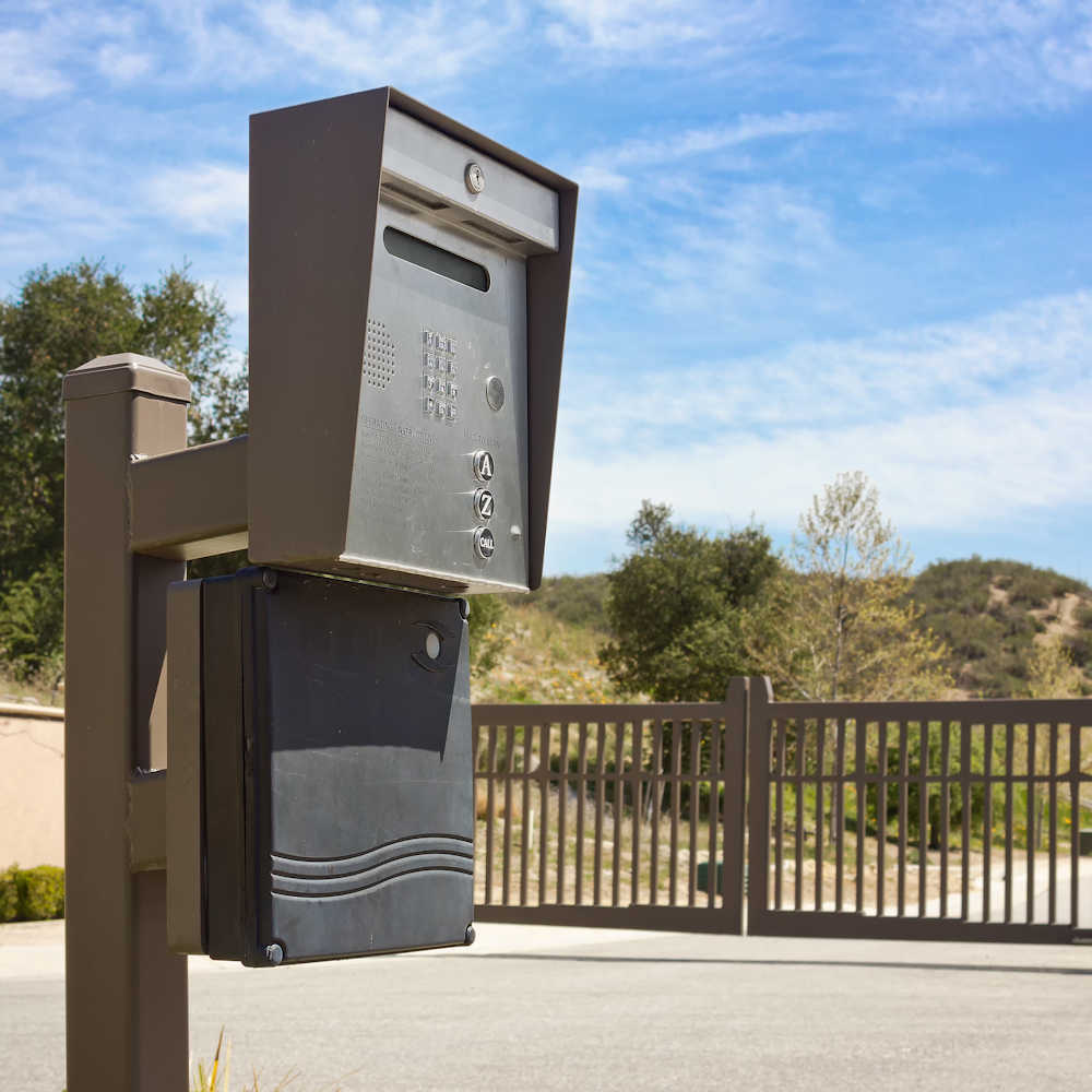 Instye Security Gated Access With Intercom